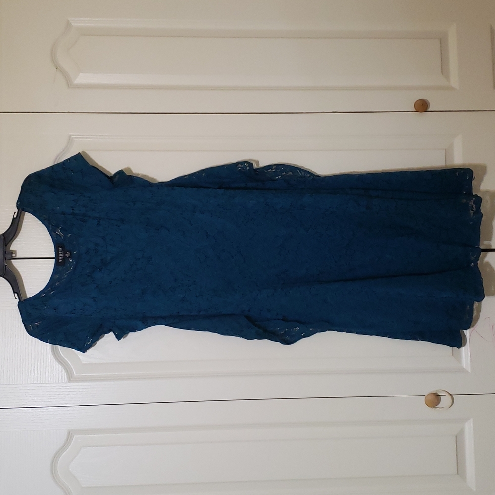 Teal lace XL dress.